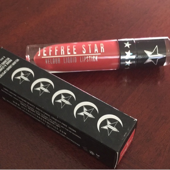 Special 🔥I’m Shook Jeffree Star Lipstick - Picture 3 of 3